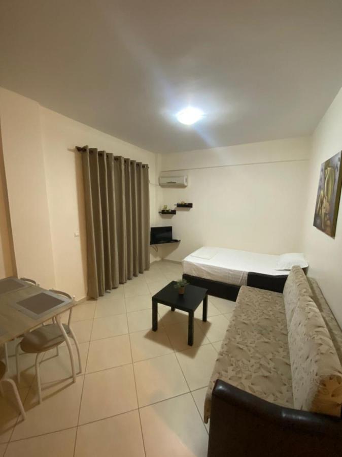 ساراندا Paradiso Apartments المظهر الخارجي الصورة