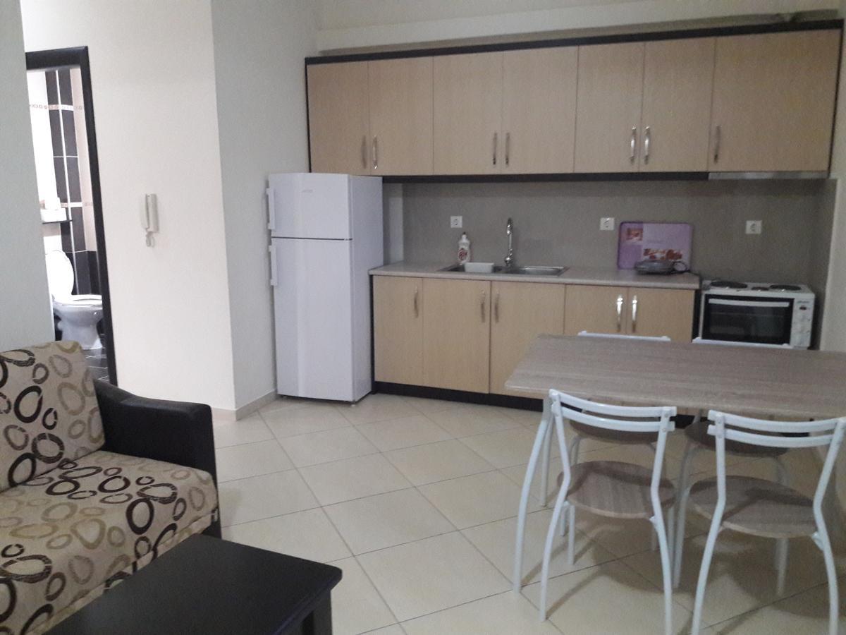 ساراندا Paradiso Apartments المظهر الخارجي الصورة